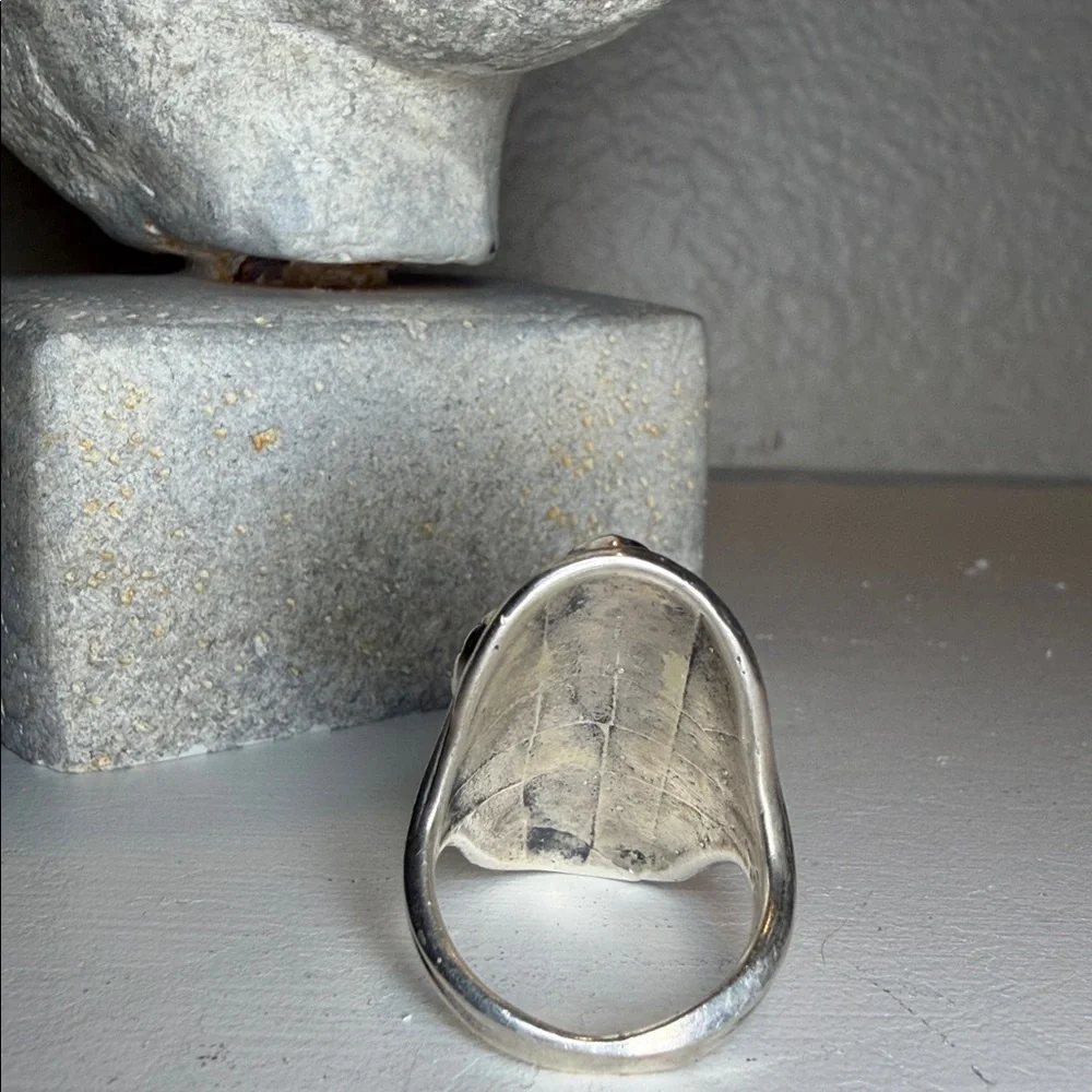 Silver & Mother of Pearl Cluster‎ Ring – Size 8.5 (Tested Sterling)